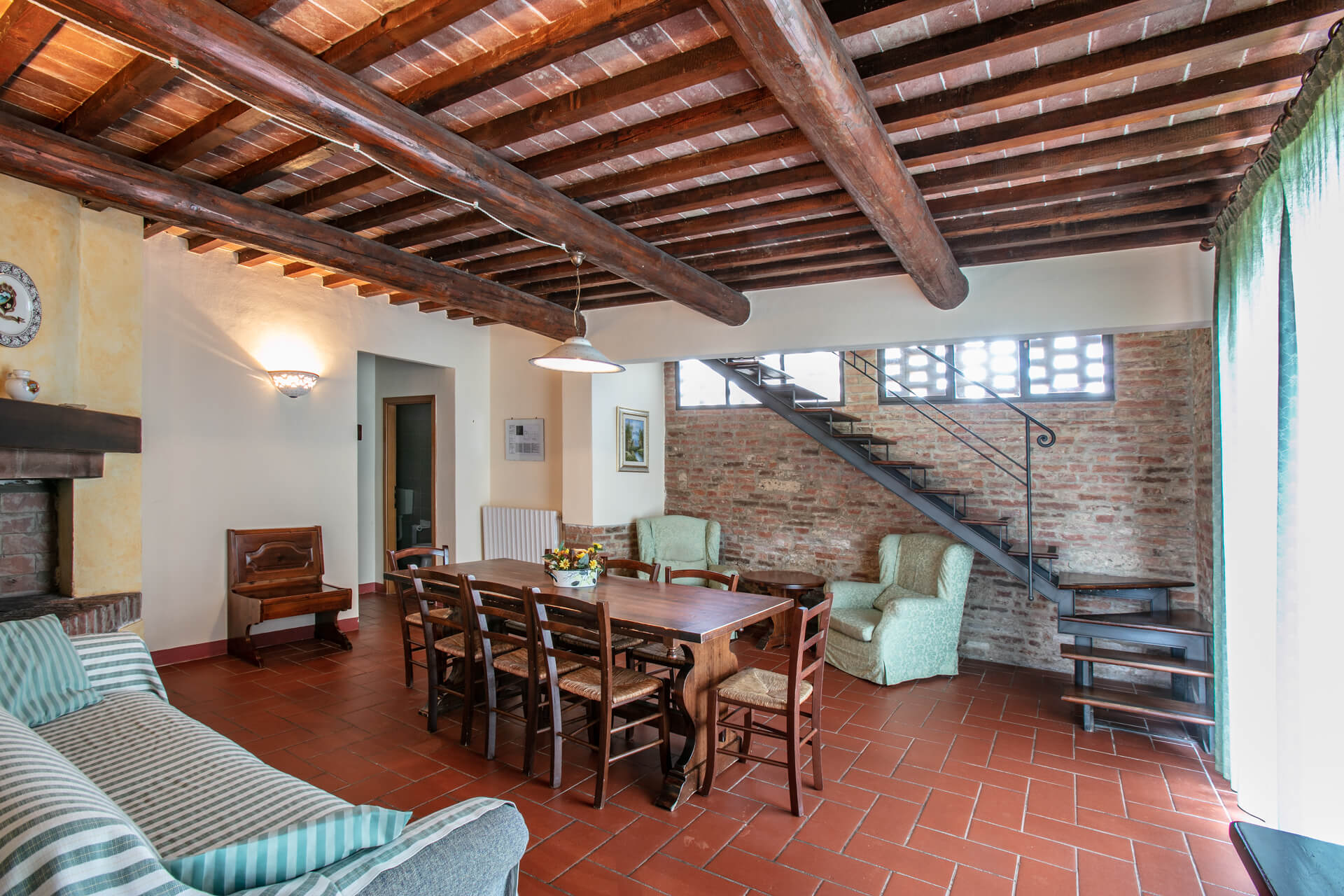 Appartamento-Fienile-Colleoli-1